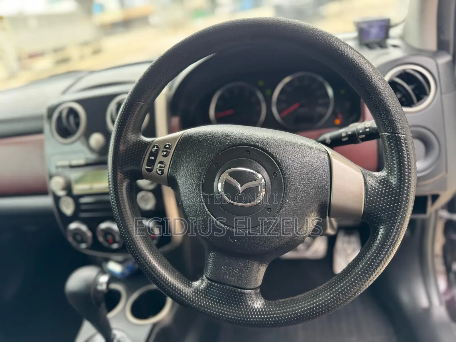 Mazda Verisa 2008 Black