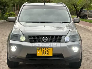 Photo - Nissan X-Trail 2.0 Petrol XE 2009 Gray