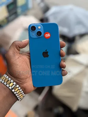 Apple iPhone 13 128 GB