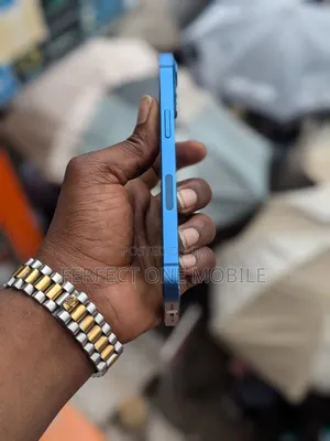 Apple iPhone 13 128 GB