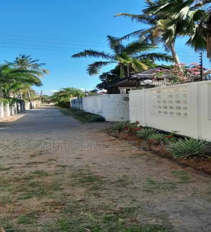 Furnished 5bdrm House in Mbezi Beach for rent