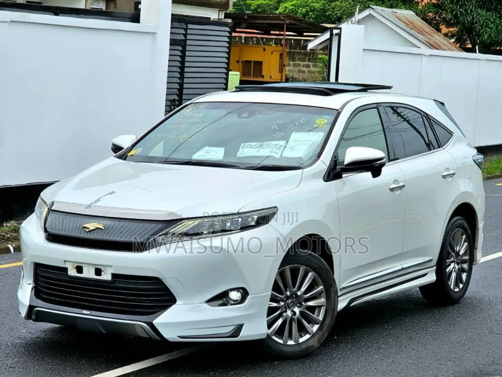 Toyota Harrier 2015 Off white