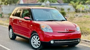 Mazda Verisa 2010 Red