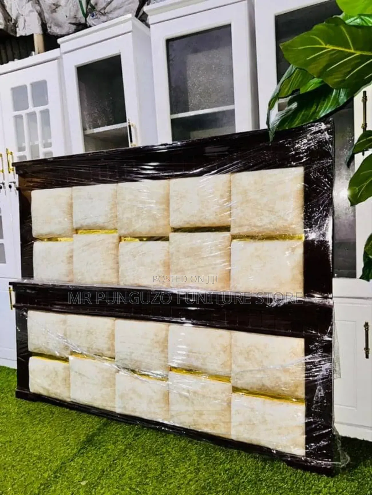 Kitanda Mbao Mixer Bed Sofa Imara