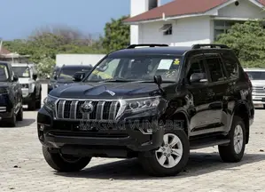 Toyota Land Cruiser Prado 2018 Black