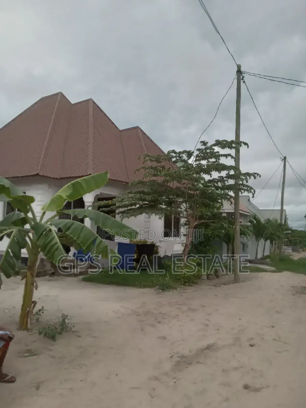 3bdrm House in Chamazi Mfenesini, Temeke for sale