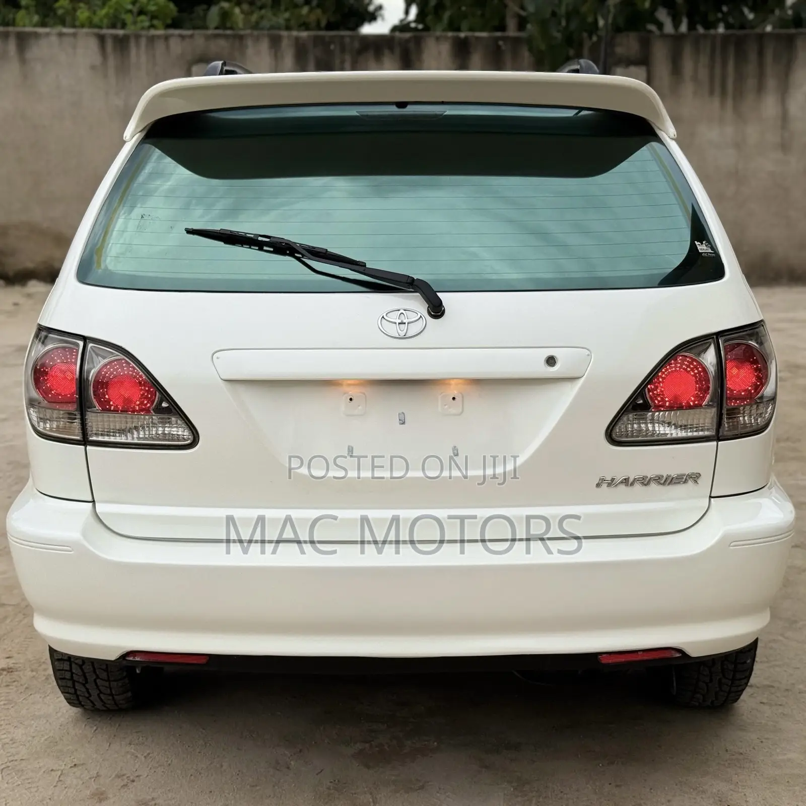 Toyota Harrier 2002 White