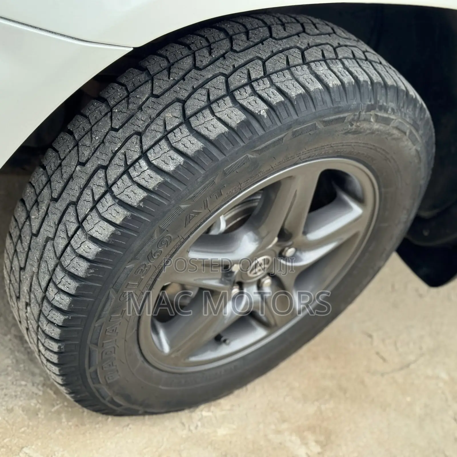 Toyota Harrier 2002 White