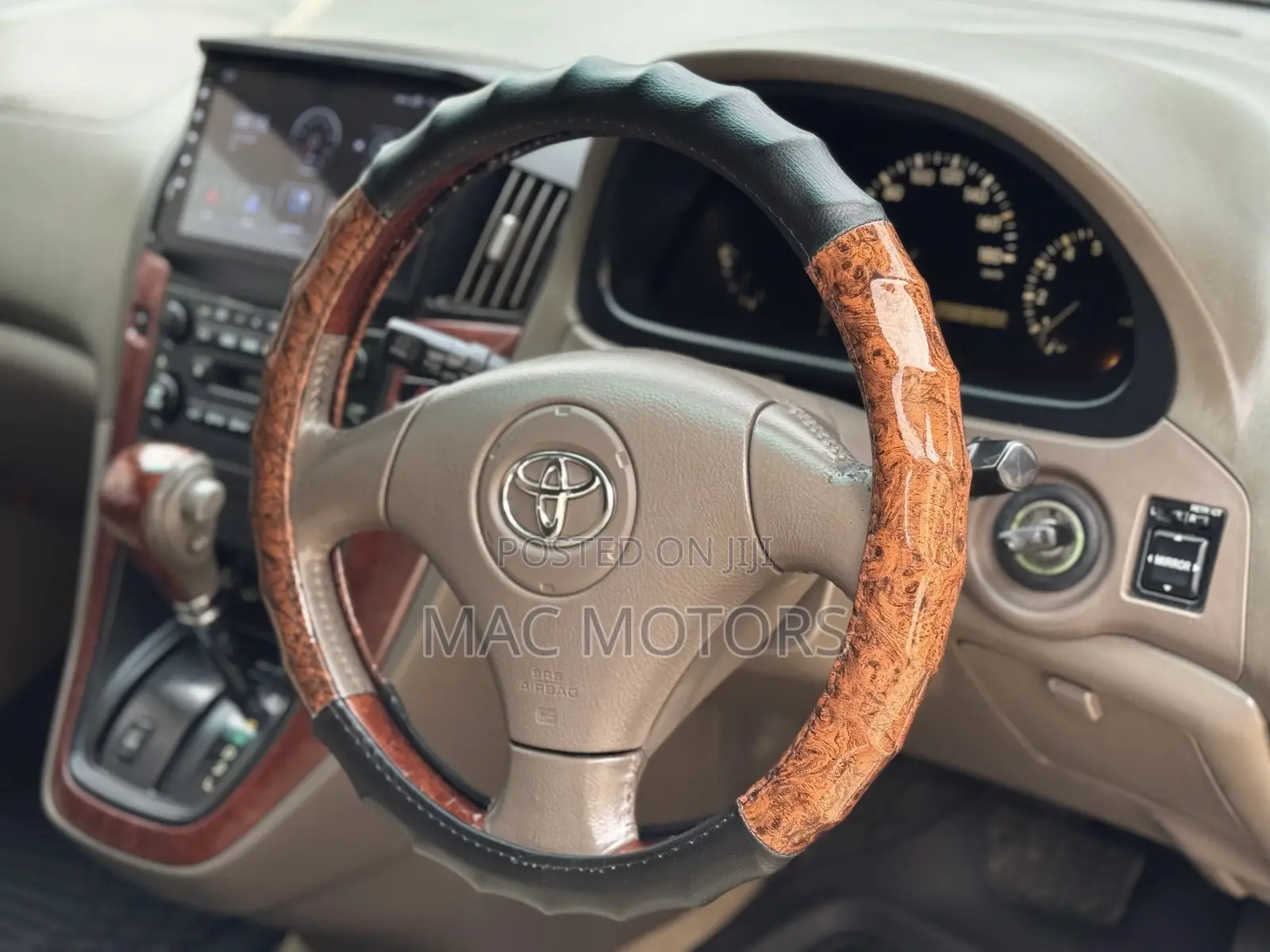 Toyota Harrier 2002 White