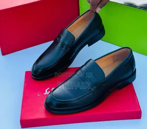Moccasins Za Ngozi