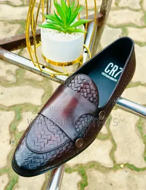 Cr7 Shoes Classic Za Vifungo