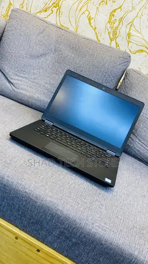 Laptop Dell Latitude 14 E5470 8GB Intel Core I5 SSD 256GB