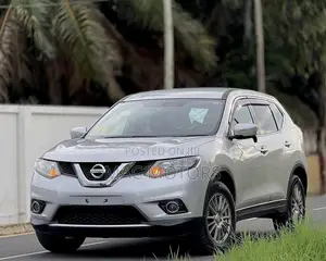 Nissan X-Trail 2.0 Petrol AWD 2014 Silver