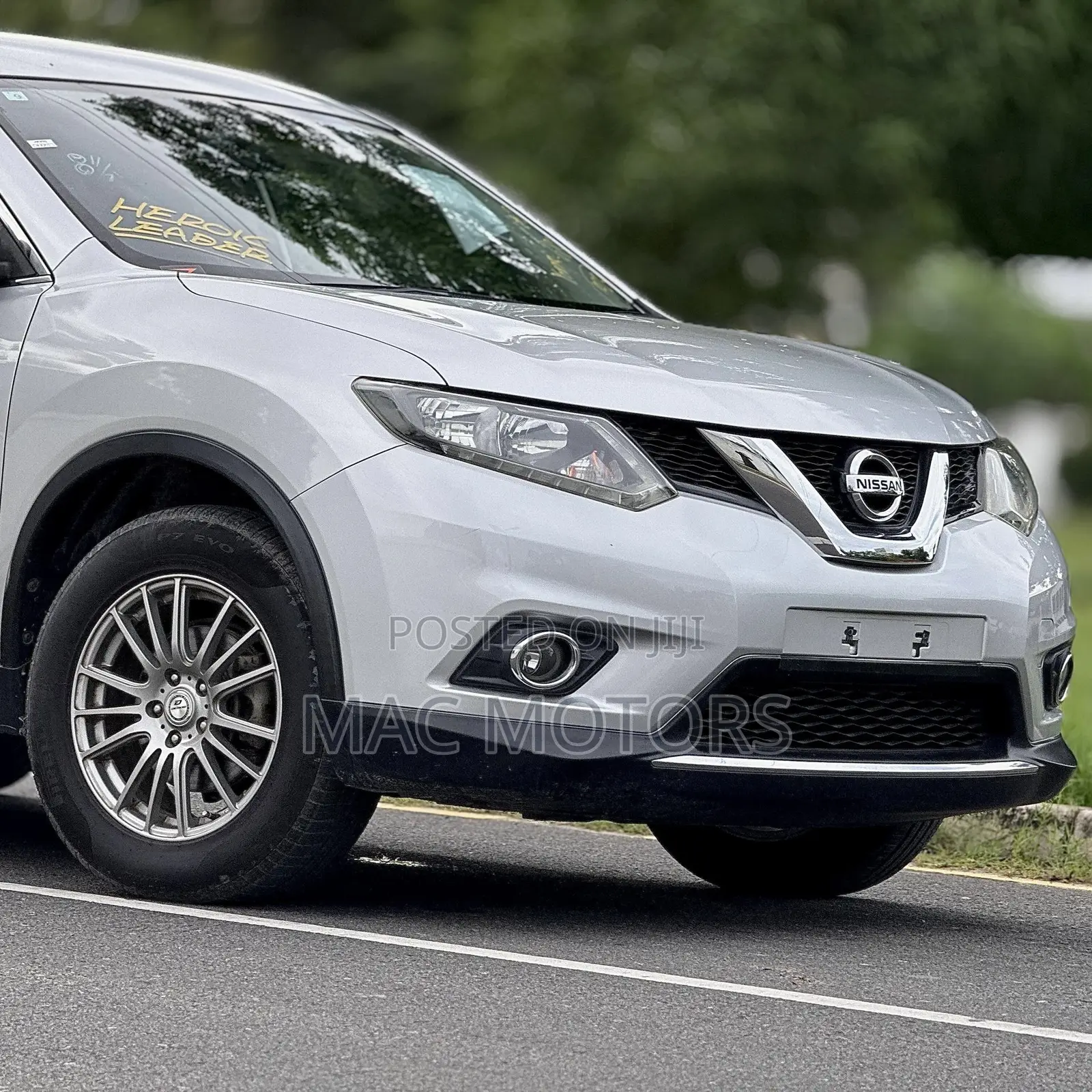 Nissan X-Trail 2.0 Petrol AWD 2014 Silver