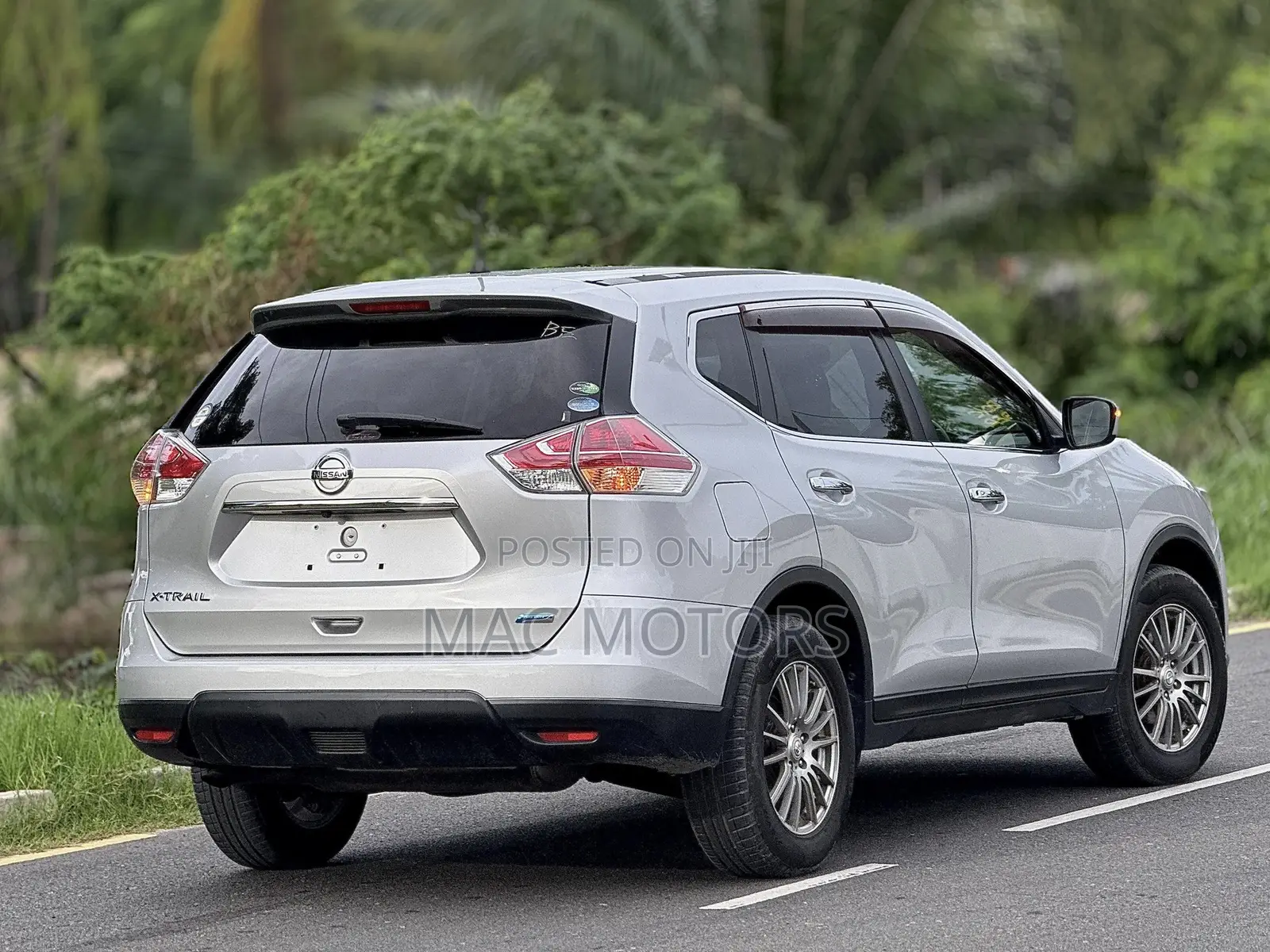 Nissan X-Trail 2.0 Petrol AWD 2014 Silver