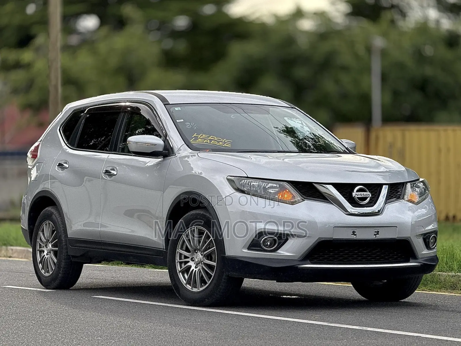 Nissan X-Trail 2.0 Petrol AWD 2014 Silver