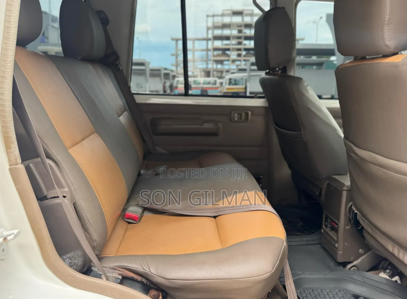 Toyota Land Cruiser 2011 Pearl