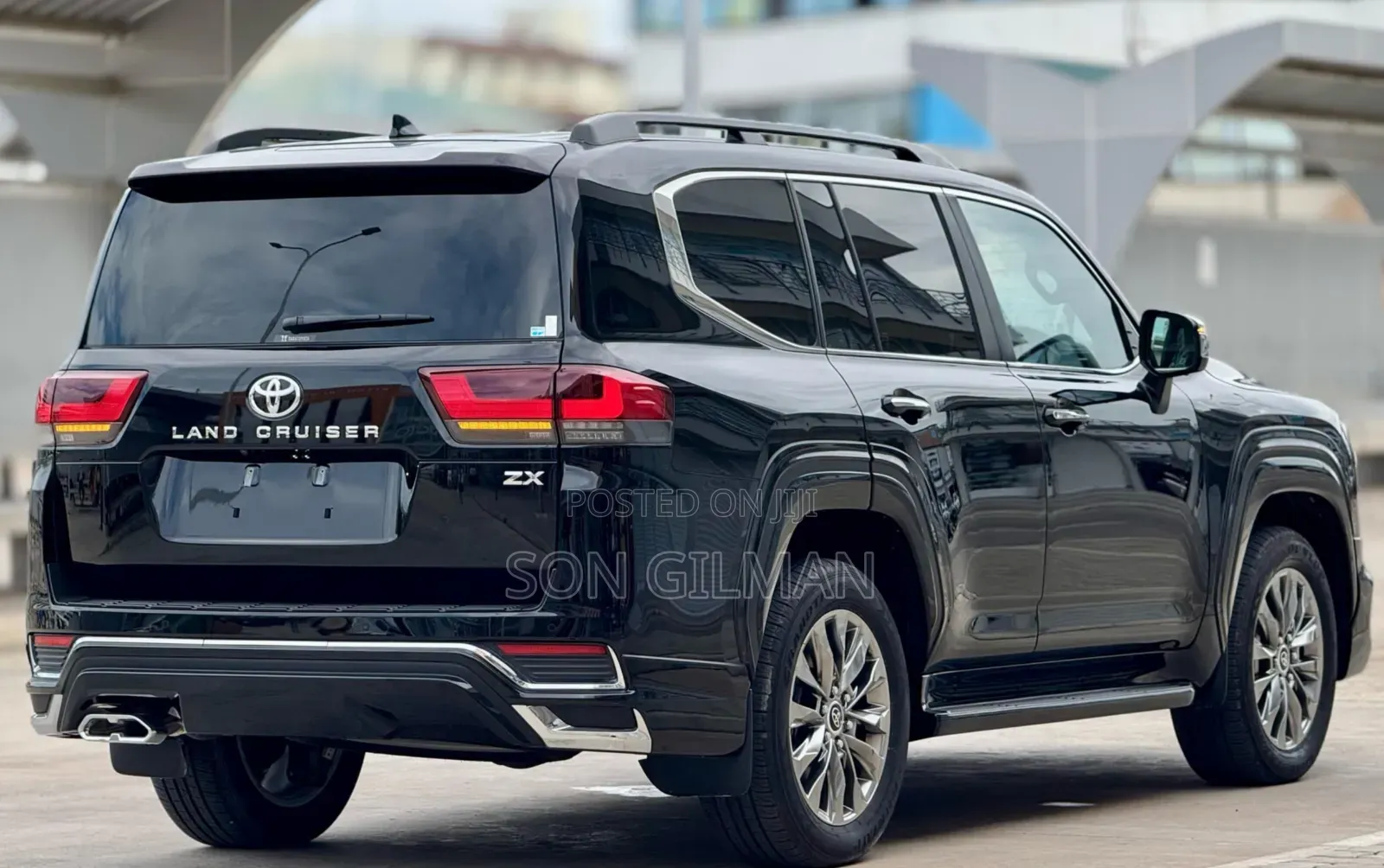 Toyota Land Cruiser 2023 Black