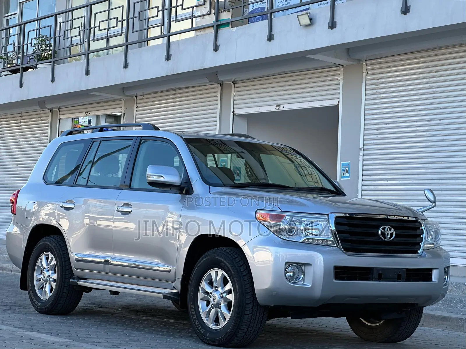 Toyota Land Cruiser 2010 Silver