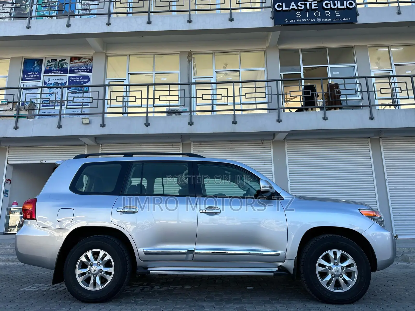 Toyota Land Cruiser 2010 Silver