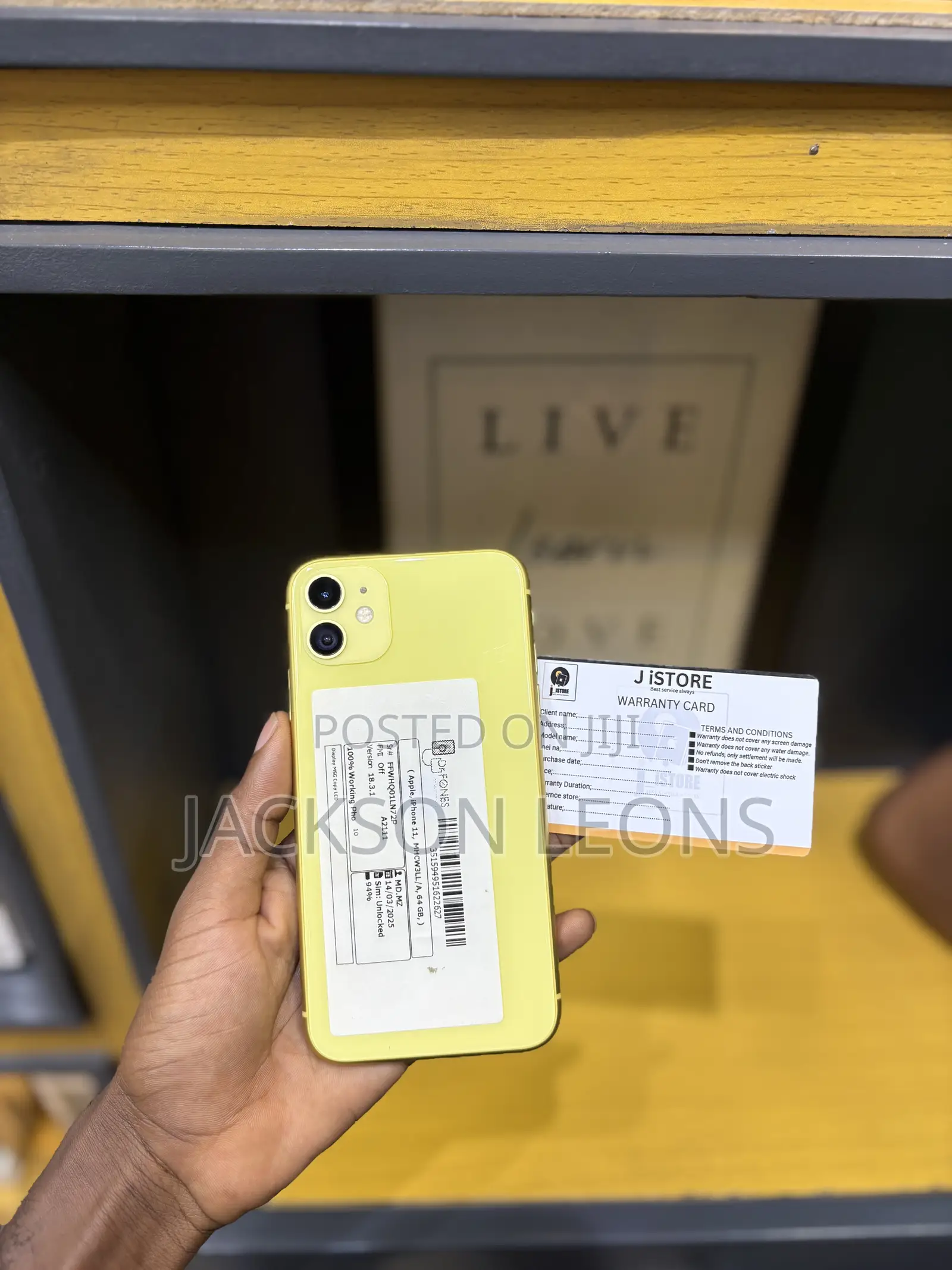 Apple iPhone 11 64 GB Yellow