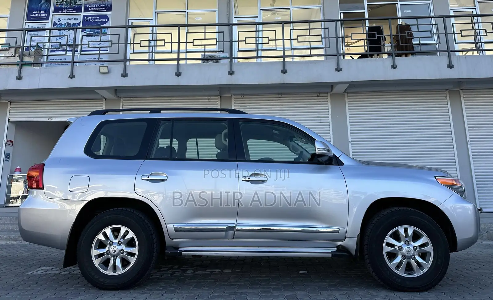 Toyota Land Cruiser 4.5 V8 TD STD 2010 Silver