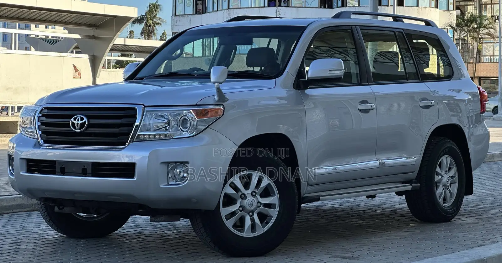 Toyota Land Cruiser 4.5 V8 TD STD 2010 Silver
