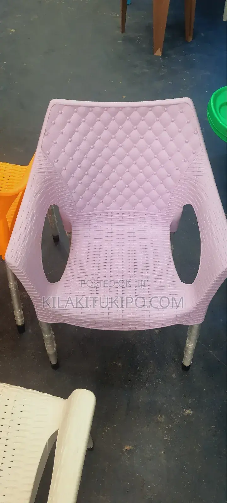 Strong Luxury Plastic Chair New 2025