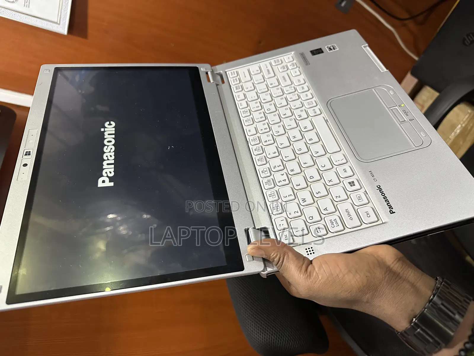 Laptop Panasonic Toughbook CF-MX4 4GB Intel Core I5 SSD 128GB