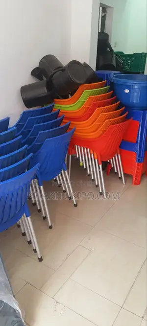Heavy Plastic Chairs
