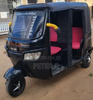 TVS Apache 180 RTR 2022 Black