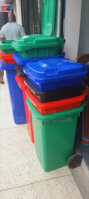 Plastic Dustbin Hands Free Convenience 250l,120l, 100l