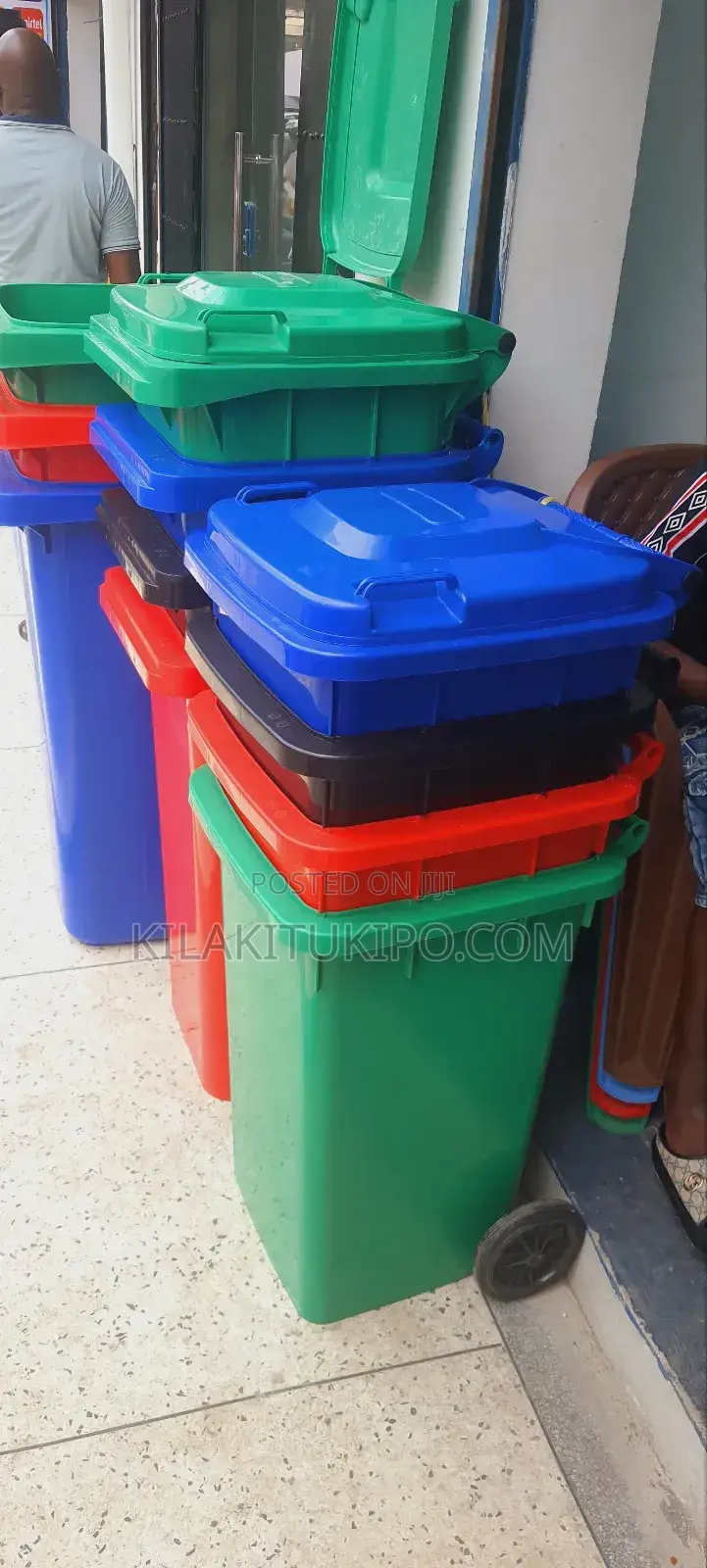 Plastic Dustbin Hands Free Convenience 250l,120l, 100l