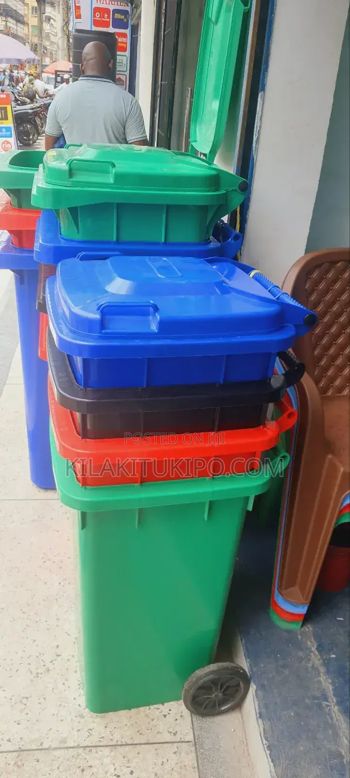Plastic Dustbin Hands Free Convenience 250l,120l, 100l