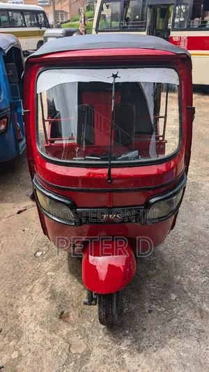 TVS 2022 Red