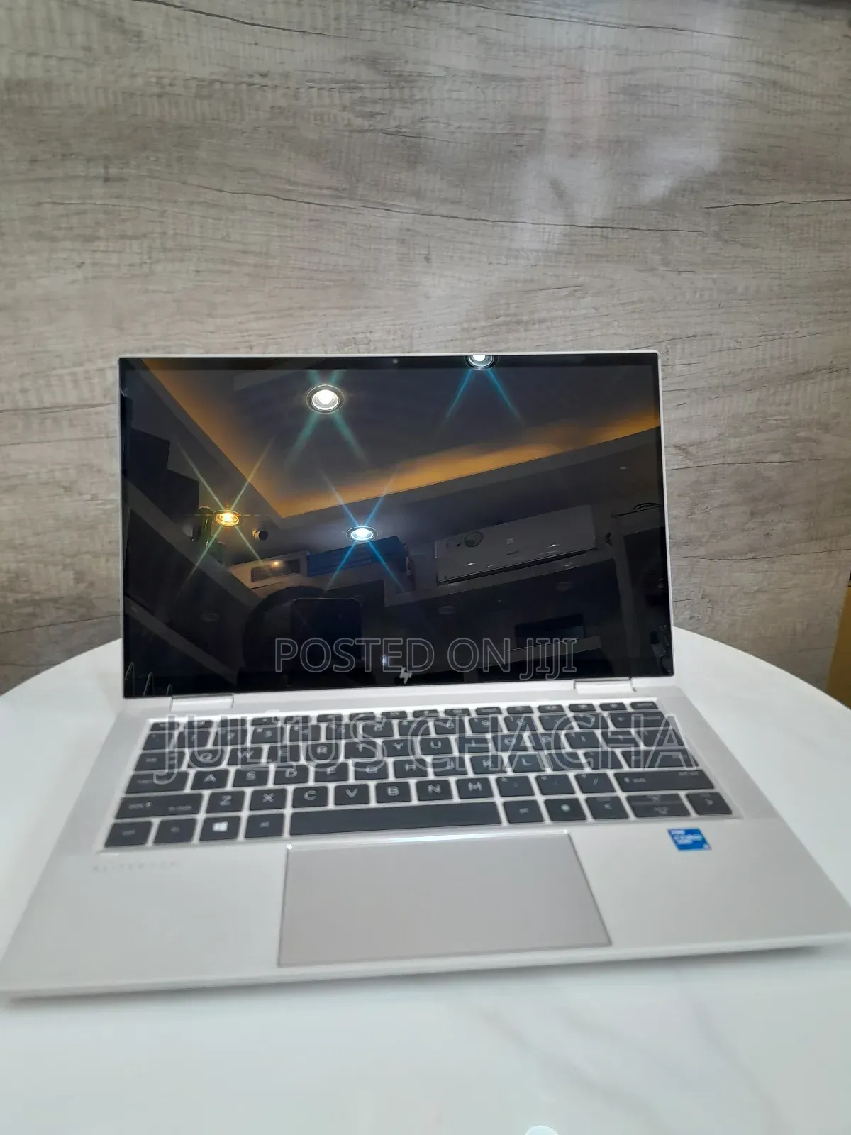 New Laptop HP EliteBook X360 1030 G8 8GB Intel Core I5 SSD 256GB