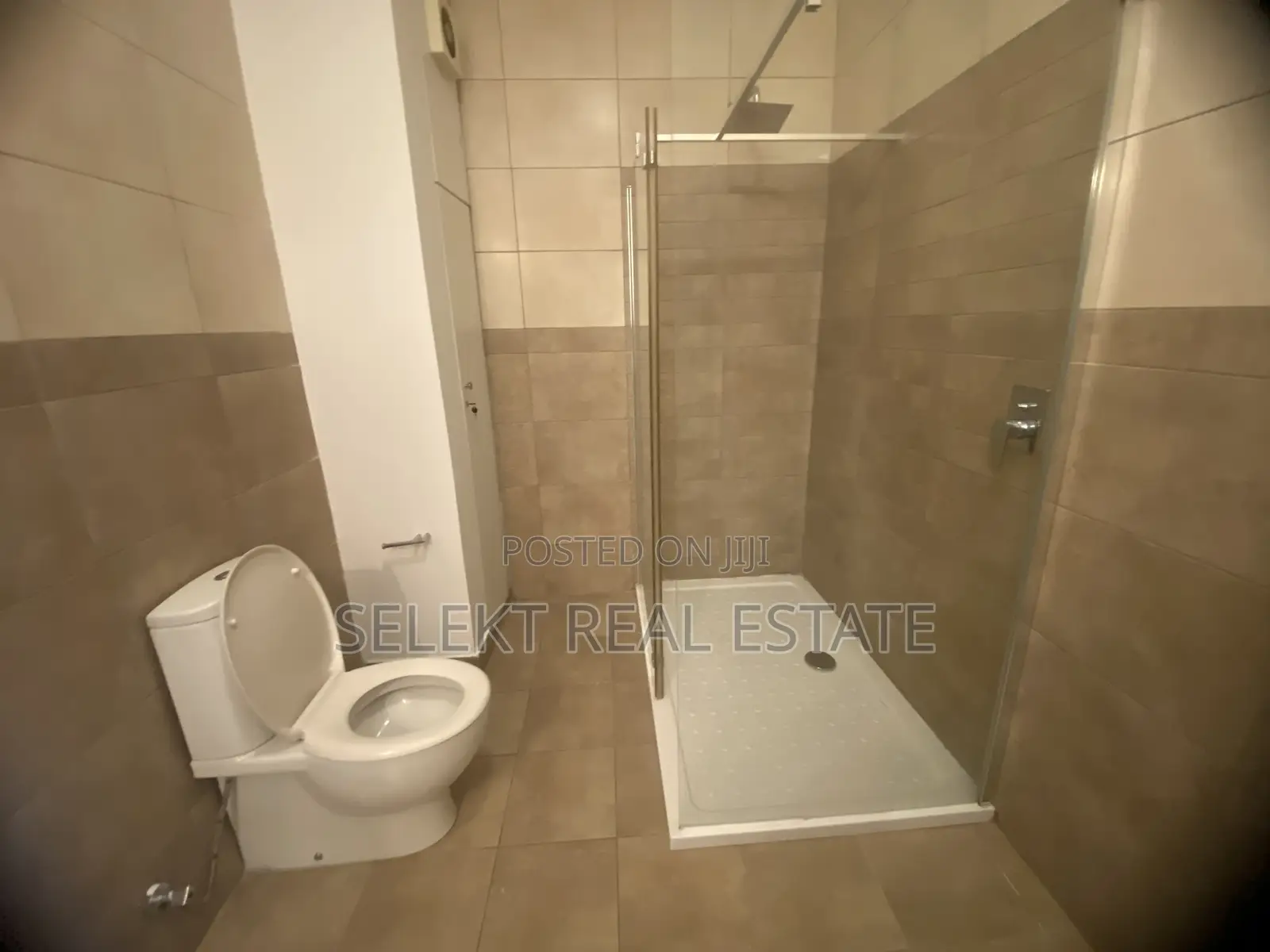 4bdrm Villa in Oysterbay, Kinondoni for rent