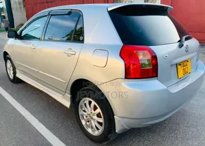Toyota Corolla RunX 2006 Silver