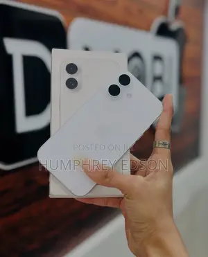 New Apple iPhone 16 128 GB White