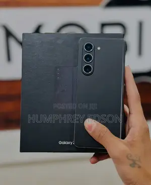 New Samsung Galaxy Z Fold 5 256 GB Black