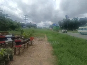 Eneo Limekamata Main Road (Morogoro Rd) Linauzwa