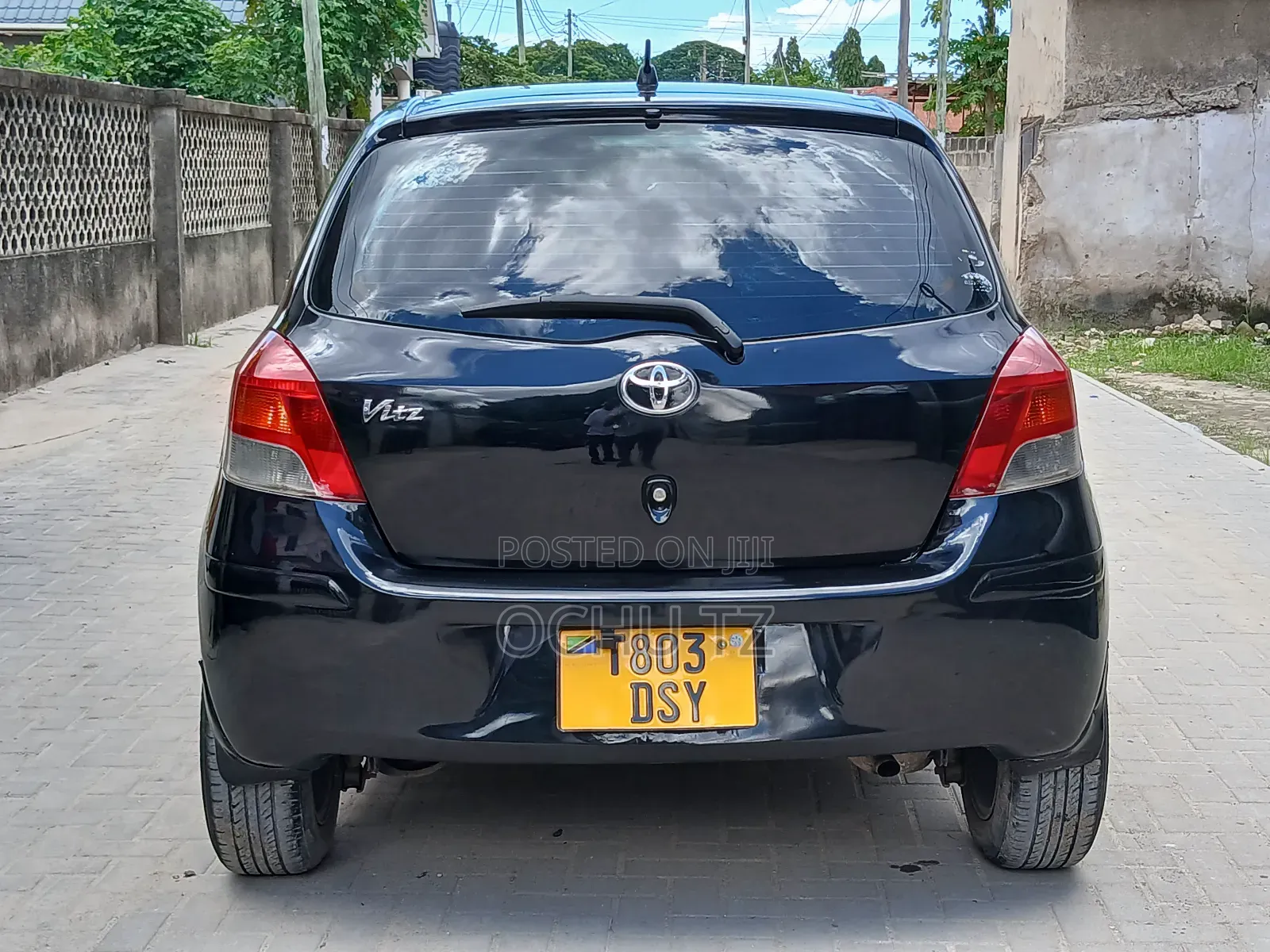 Toyota Vitz 2006 Black