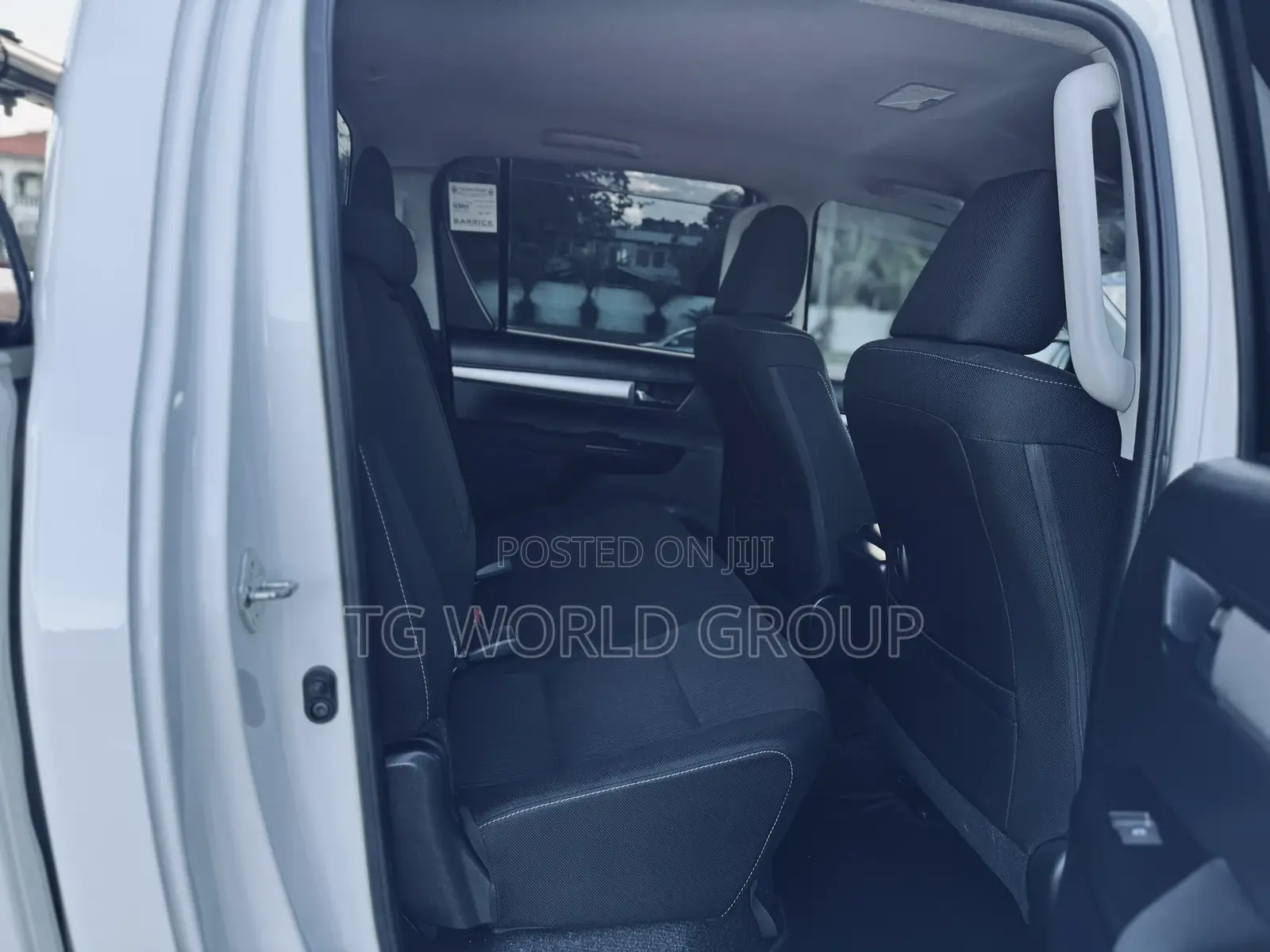 Toyota Hilux 2018 White