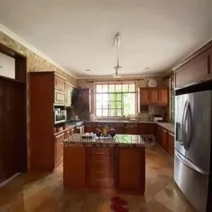 5bdrm House in Bunju for sale