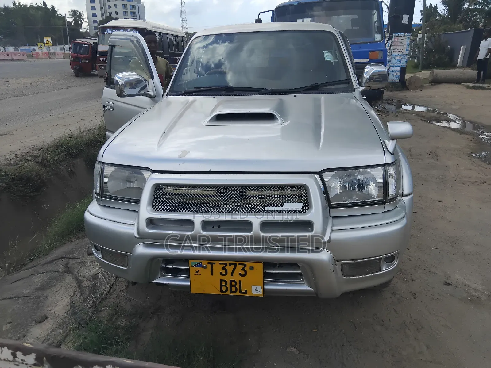 Toyota Hilux Surf 2003 Silver