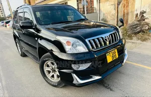 Toyota Land Cruiser 2005 Black