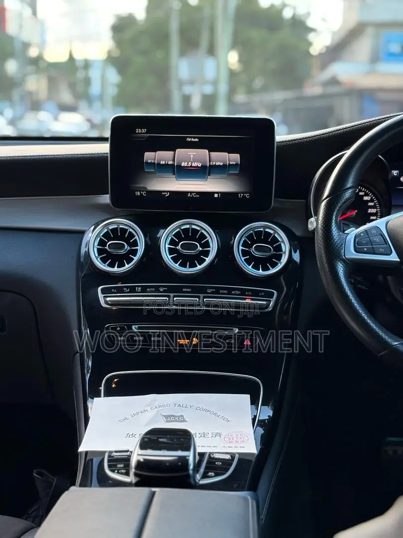 Mercedes-Benz GLC-Class 2016 Gray