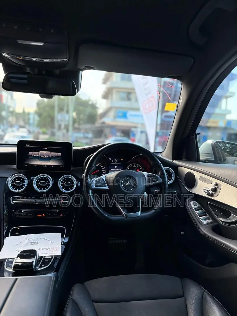 Mercedes-Benz GLC-Class 2016 Gray