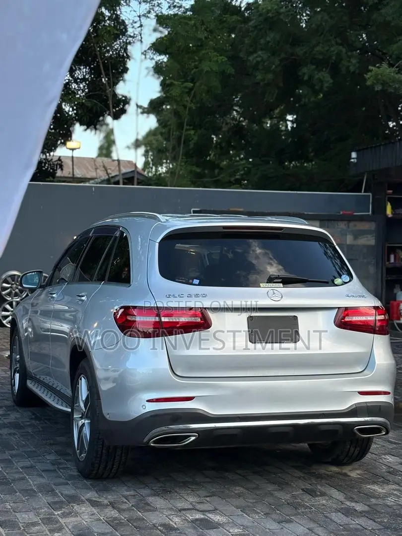 Mercedes-Benz GLC-Class 2016 Gray