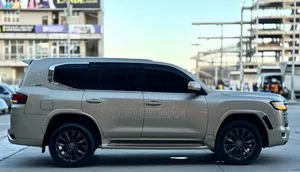 Toyota Land Cruiser 2020 Gold